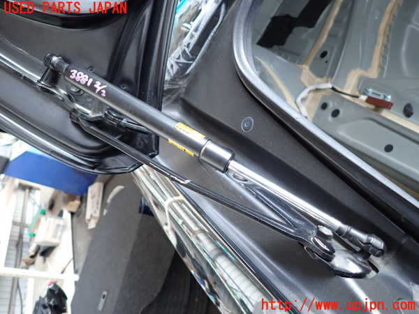 2UPJ-9238811506]クラウン アスリート(GRS211)トランクダンパー 中古_2