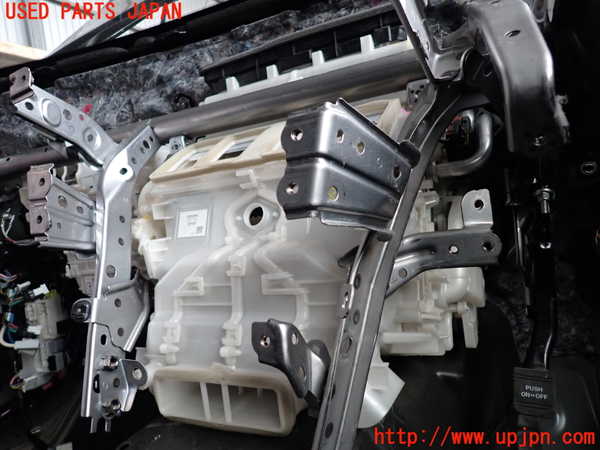 2UPJ-9238816081]クラウン アスリート(GRS211)エバポレーター1 中古_2