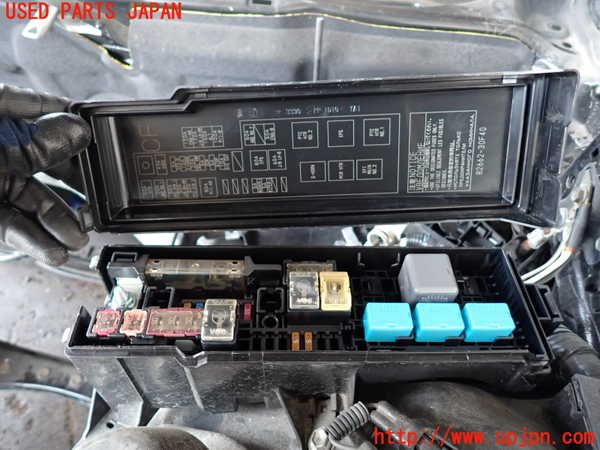 2UPJ-9238816743]クラウン アスリート(GRS211)ヒューズボックス3 中古_2