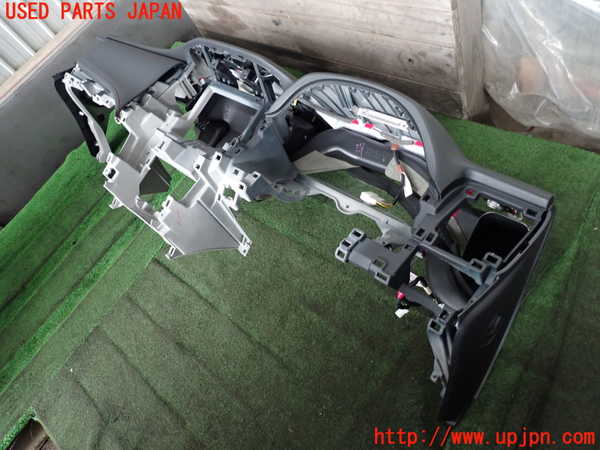 2UPJ-9238817505]クラウン アスリート(GRS211)ダッシュボード 中古_2