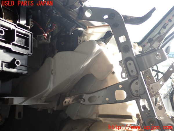 2UPJ-9238826081]クラウン エステート(JZS175W)エバポレーター1 中古_3