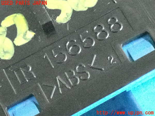 2UPJ-9238826309]クラウン エステート(JZS175W)スイッチ4 (TRC OFF) 中古_3