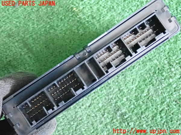 2UPJ-9238826125]クラウン エステート(JZS175W)ABSコンピューター 中古_4