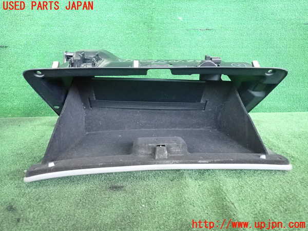 2UPJ-9238827516]クラウン エステート(JZS175W)グローブボックス1 中古_2