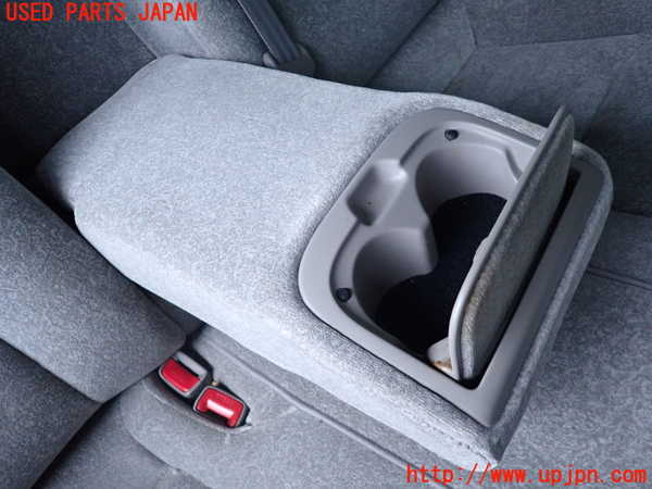 2UPJ-9238827385]クラウン エステート(JZS175W)リアシート 中古_4