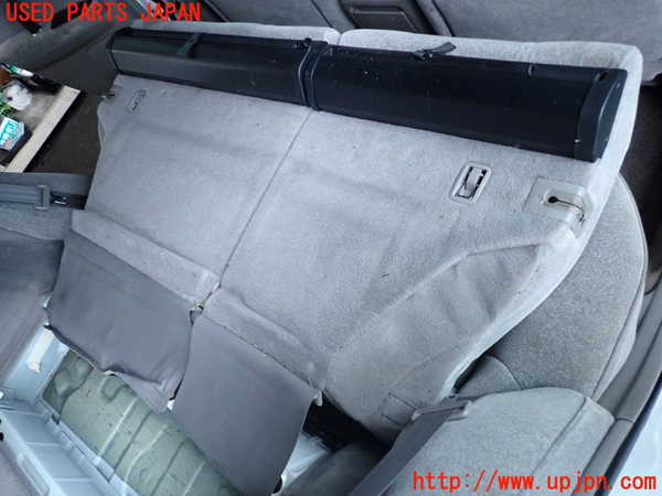 2UPJ-9238827385]クラウン エステート(JZS175W)リアシート 中古_5