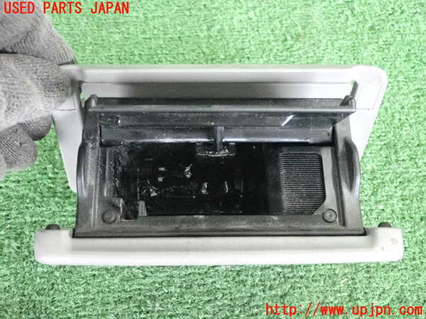 2UPJ-9238827822]クラウン エステート(JZS175W)灰皿2 中古_2