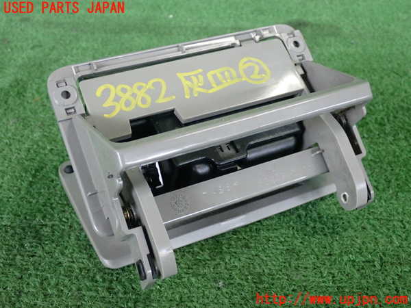 2UPJ-9238827822]クラウン エステート(JZS175W)灰皿2 中古_3
