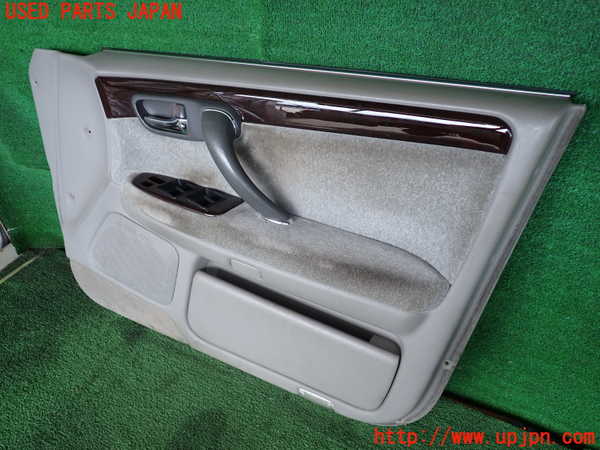2UPJ-9238821234]クラウン エステート(JZS175W)右前ドア内張り 中古_2