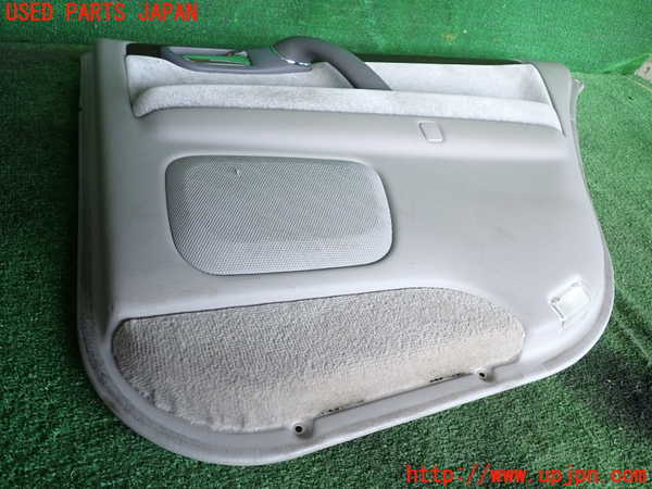 2UPJ-9238821294]クラウン エステート(JZS175W)右後ドア内張り 中古_3