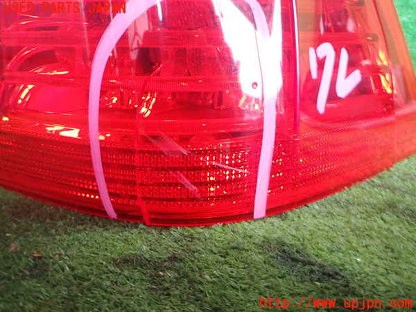2UPJ-9238831530]BMW 525i ツーリング(PU25)(E61)右テールランプ (ジャンク品) 中古_2