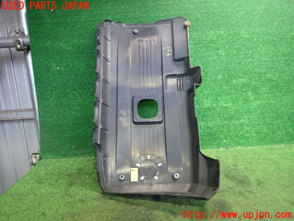 2UPJ-9238832160]BMW 525i ツーリング(PU25)(E61)エンジンアッパーカバー 中古_2