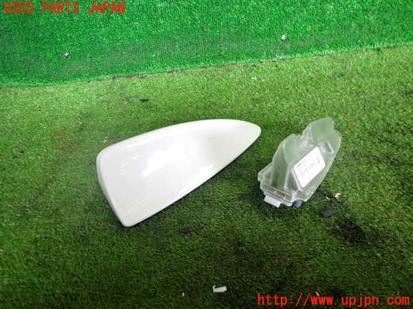 2UPJ-9238836550]BMW 525i ツーリング(PU25)(E61)アンテナ 中古_2