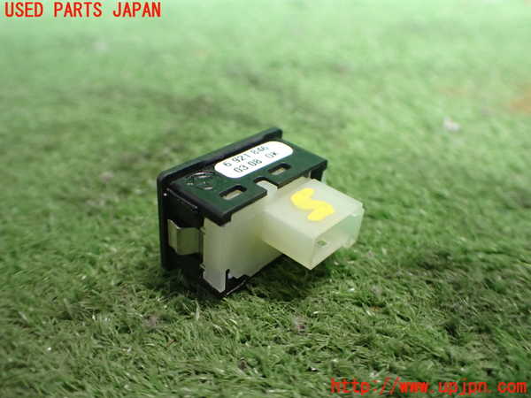 2UPJ-9238836310]BMW 525i ツーリング(PU25)(E61)スイッチ5 (バックドア) 中古_2