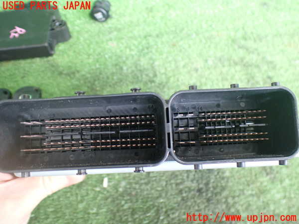 2UPJ-9238836110]BMW 525i ツーリング(PU25)(E61)エンジンコンピューター DME 中古_3