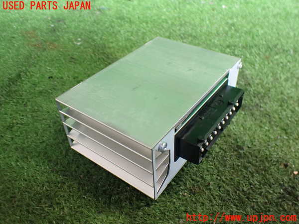 2UPJ-9238836152]BMW 525i ツーリング(PU25)(E61)コンピューター7 中古_2