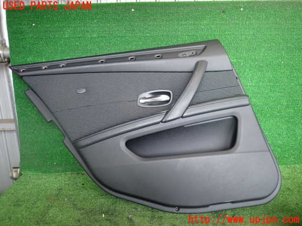 2UPJ-9238831324]BMW 525i ツーリング(PU25)(E61)左後ドア内張り 中古_1