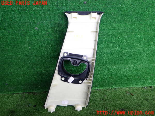 2UPJ-9238837670]BMW 525i ツーリング(PU25)(E61)左センターピラートリム 中古_2