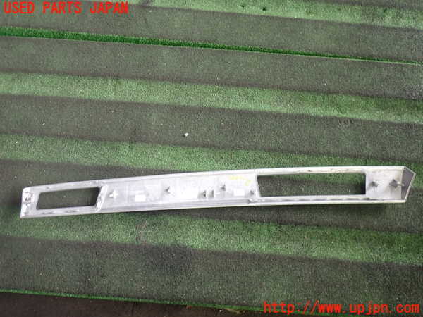 2UPJ-9238837691]BMW 525i ツーリング(PU25)(E61)内装トリム類1 中古_3