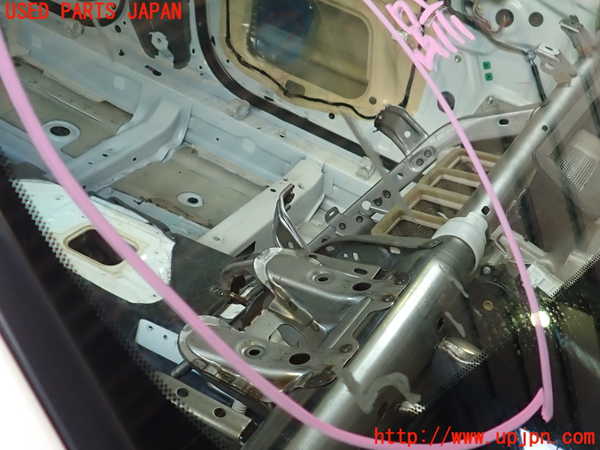 2UPJ-9238841195]クラウン ロイヤル(GRS180)フロントガラス 中古 ASAHI M3247_3