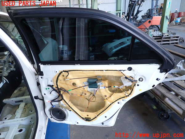 2UPJ-9238841290]クラウン ロイヤル(GRS180)右後ドア 中古_3
