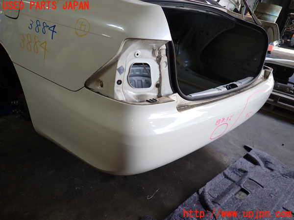 2UPJ-9238841610]クラウン ロイヤル(GRS180)リアバンパー ジャンク_2