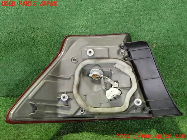 2UPJ-9238841530]クラウン ロイヤル(GRS180)右テールランプ 中古_2