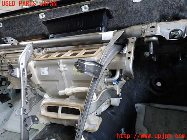 2UPJ-9238846081]クラウン ロイヤル(GRS180)エバポレーター1 中古_3