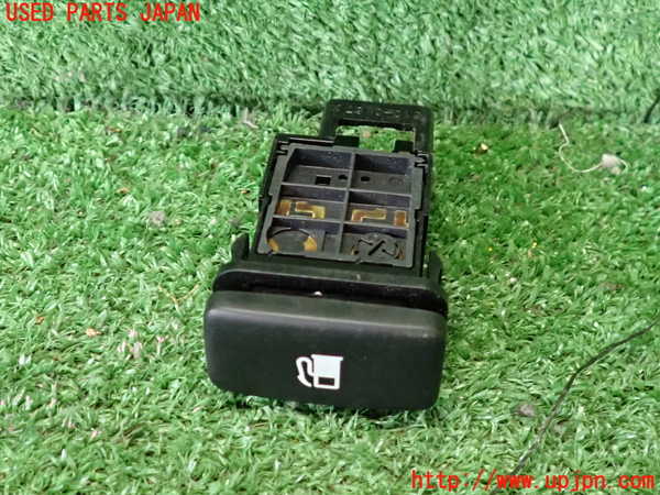 2UPJ-9238846308]クラウン ロイヤル(GRS180)スイッチ3(給油口) 中古_2