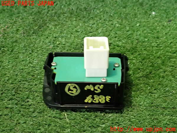 2UPJ-9238846310]クラウン ロイヤル(GRS180)スイッチ5(ODO TRIP RESET) 中古_2