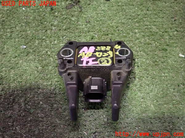 2UPJ-9238846357]クラウン ロイヤル(GRS180)エアバッグセンサー2 中古_2