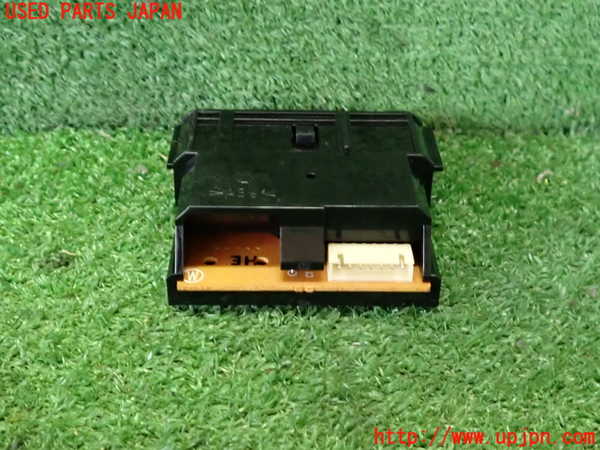 2UPJ-9238846290]クラウン ロイヤル(GRS180)ハザードスイッチ 中古_2