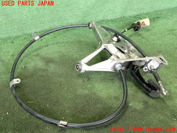 2UPJ-9238847550]クラウン ロイヤル(GRS180)サイドブレーキレバー 中古_2