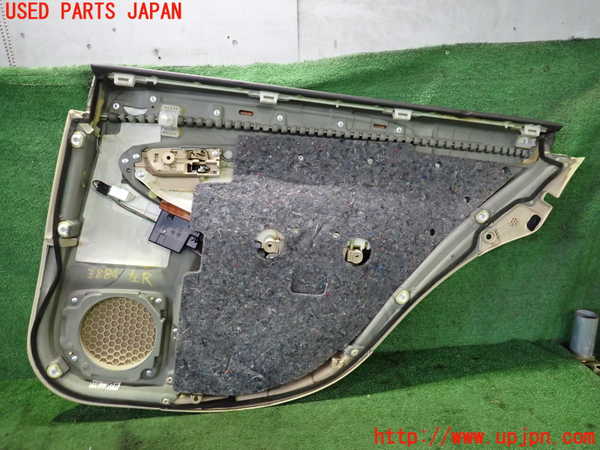 2UPJ-9238841324]クラウン ロイヤル(GRS180)左後ドア内張り 中古_3