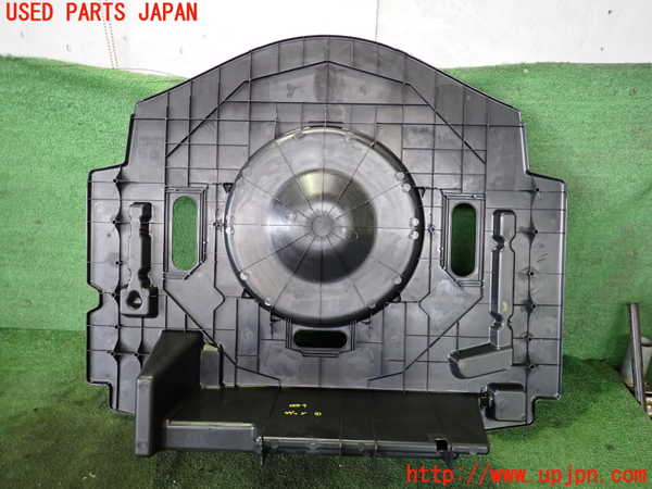 2UPJ-9238847771]クラウン ロイヤル(GRS180)ラゲッジトレイ1 中古_2