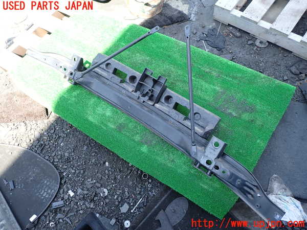 1UPJ-9238851014]ジープ・グランドチェロキー(WK36TA)フロントバンパーホースメント 中古_2