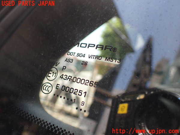 1UPJ-9238851380]ジープ・グランドチェロキー(WK36TA)右クォーターガラス 中古_3