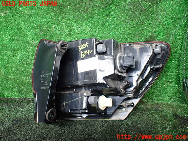 1UPJ-9238851536]ジープ・グランドチェロキー(WK36TA)左テールランプ 中古_2
