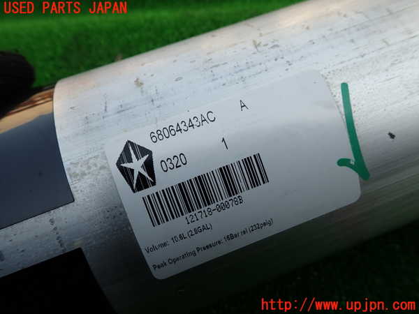 1UPJ-9238855530]ジープ・グランドチェロキー(WK36TA)エアサスタンク 中古_2