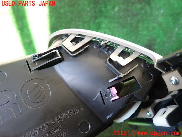 1UPJ-9238857526]ジープ・グランドチェロキー(WK36TA)エアコン吹き出し口1 右 中古_3