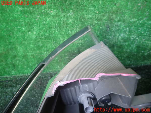 1UPJ-9238861154]エルグランド(TE52)右リアコーナーランプ ジャンク_2