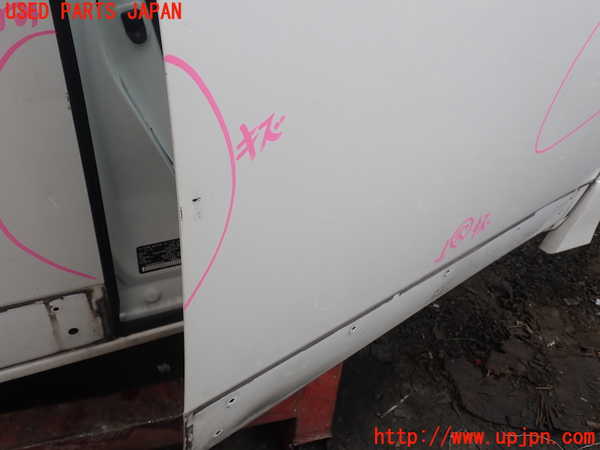 1UPJ-9238861230]エルグランド(TE52)右前ドア 中古 AGC M2H4 43R-00034_3