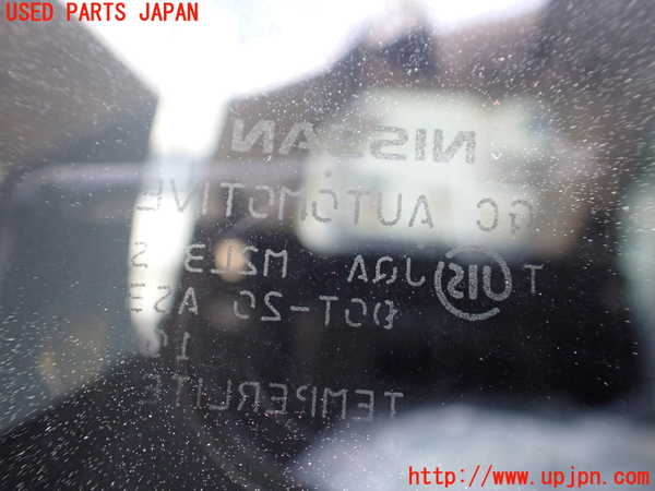 1UPJ-9238861380]エルグランド(TE52)右クォーターガラス 中古 AGC M2L3_3