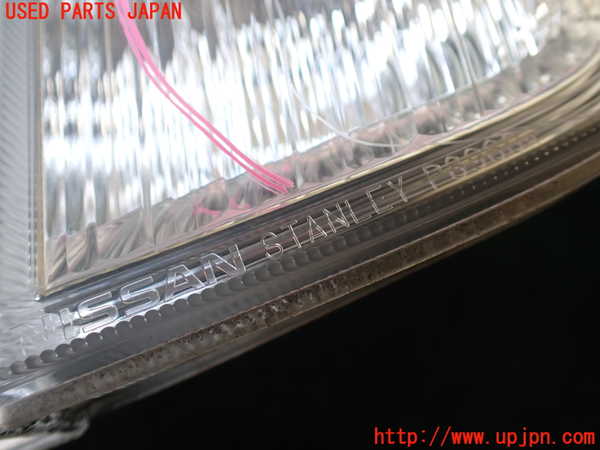 1UPJ-9238861530]エルグランド(TE52)右テールランプ 中古_4