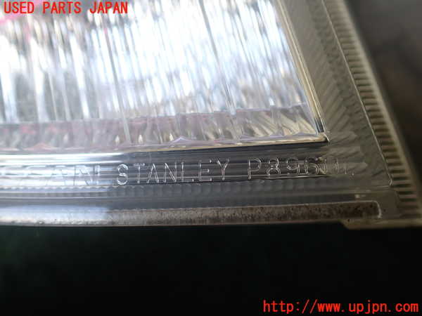 1UPJ-9238861536]エルグランド(TE52)左テールランプ 中古_4