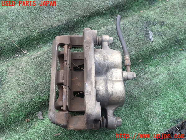 1UPJ-9238864085]エルグランド(TE52)左フロントキャリパー 中古_2
