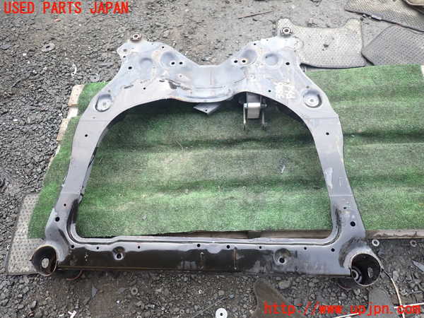 1UPJ-9238865285]エルグランド(TE52)フロントメンバー 中古_4