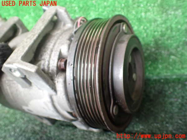 1UPJ-9238866025]エルグランド(TE52)エアコンコンプレッサー 中古_3