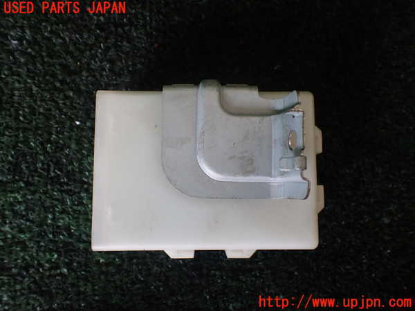 1UPJ-9238866147]エルグランド(TE52)コンピューター2 中古 284D11JB0A_3