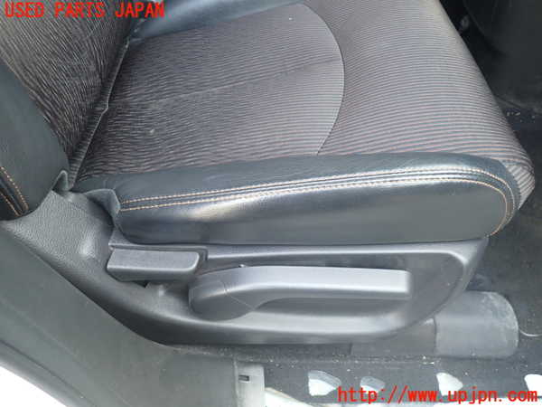 1UPJ-9238867035]エルグランド(TE52)運転席シート 中古_4